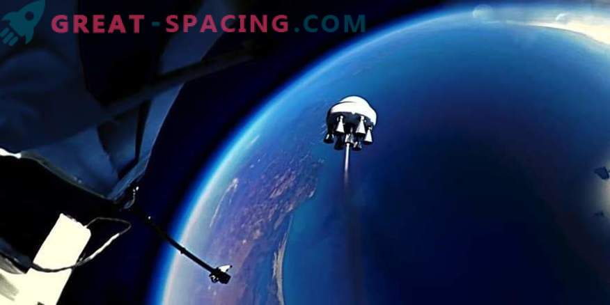 Video: de Stratospheric Ball stuurt een raket in de ruimte