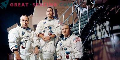На Месечината и Назад: Аполо 8 и иднината месечински мисии
