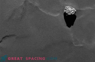 Rosetta descobriu uma pirâmide de pedra na superfície de um cometa