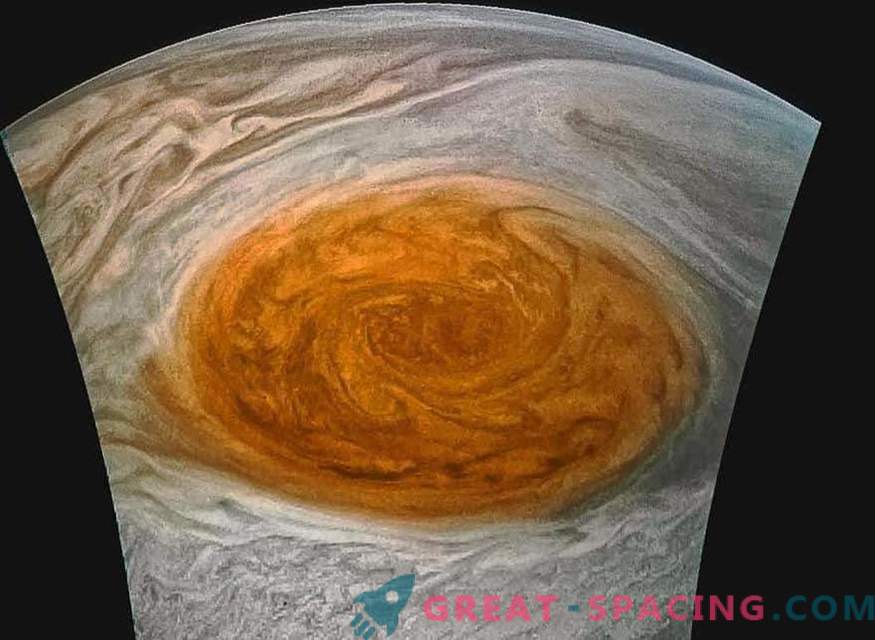Big Red Spot in de lens van Juno