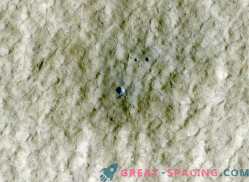 vond op Mars de grootste afzettingen van waterijs