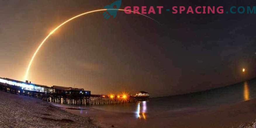 SpaceX start communicatiesatelliet