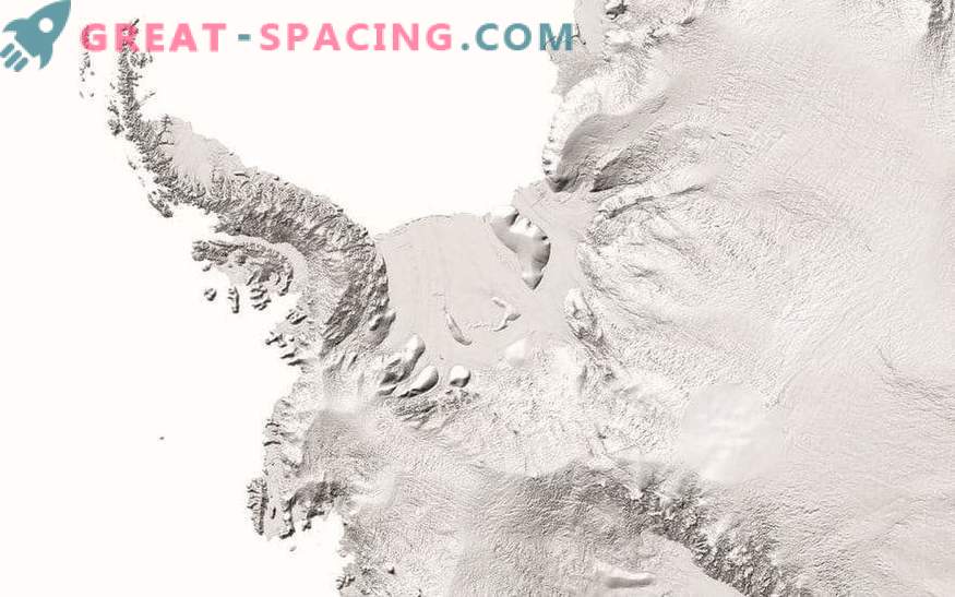 Verbluffende details van Antarctica op de nieuwe kaart met een hoge resolutie