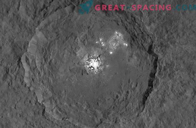 NASA zondas nagrinėja paslaptingąsias Cereso vietas