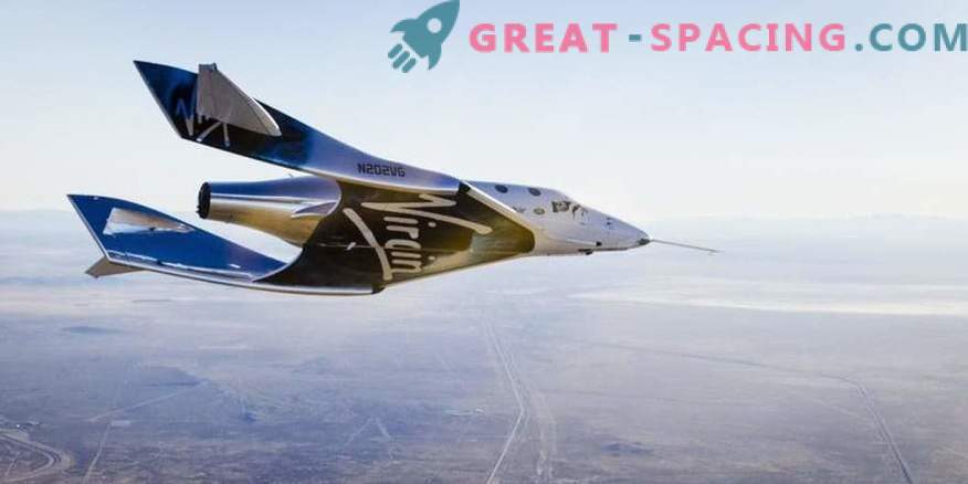 Nieuwe SpaceShipTwo maakt eerste vlucht