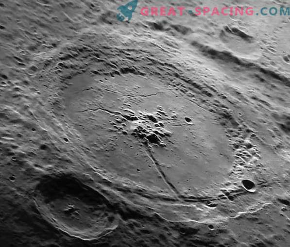 Krater tellen: u kunt helpen het maanoppervlak in kaart te brengen