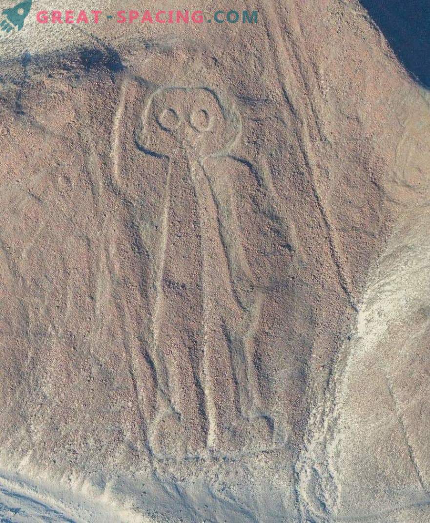Oude tekeningen in de Nazca woestijn. Ufologen wijzen naar buitenaardse oorsprong