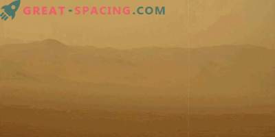 Dust can prevent Martian colonization
