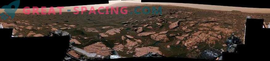 NASA's Rover neemt een sample van een actief Martian-duin