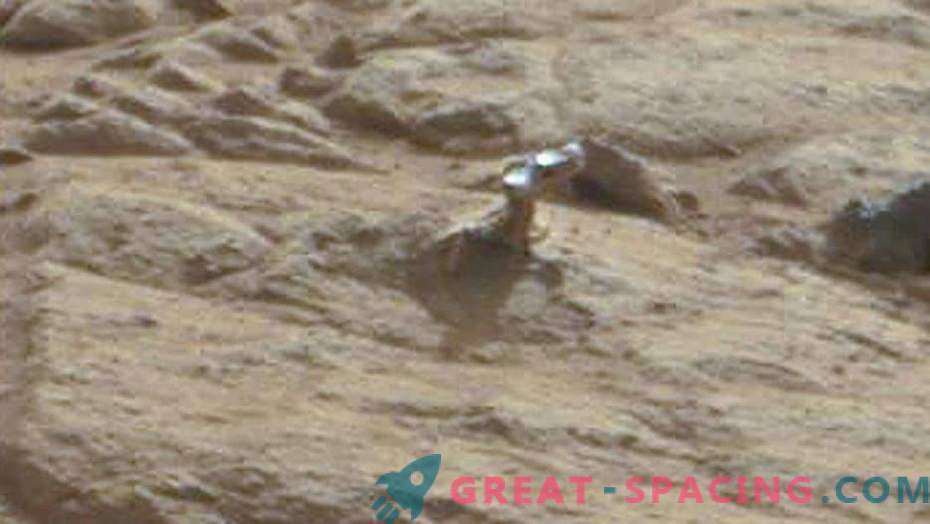 10 vreemde objecten op Mars! Deel 2