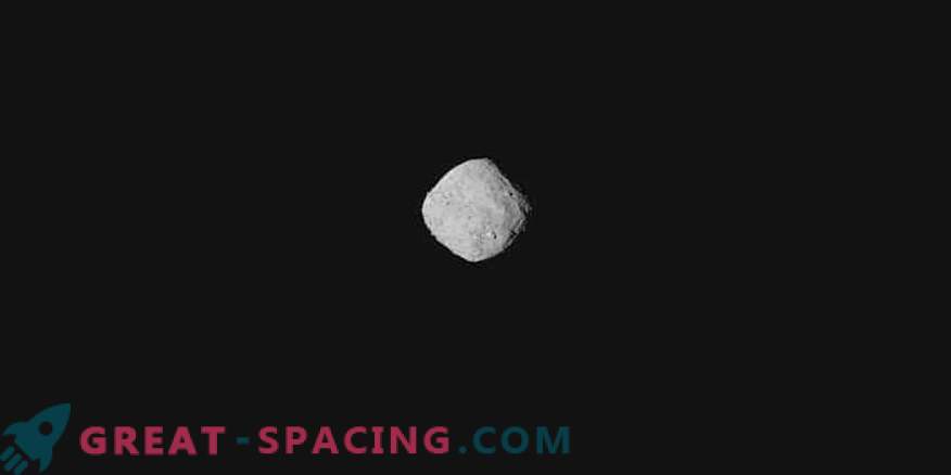 Het eerste beeld van de Bennu-asteroïde van het OSIRIS-REx-apparaat