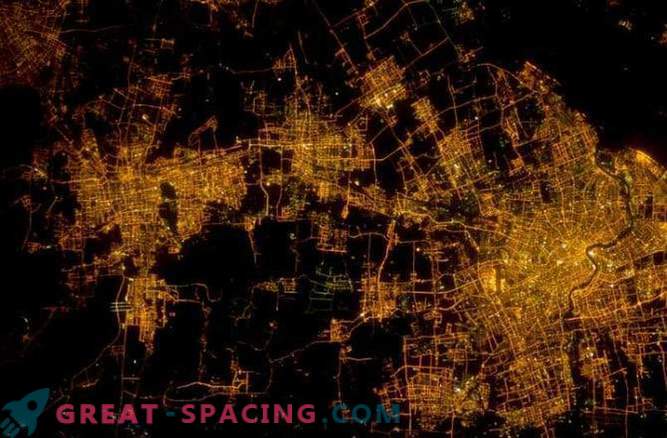Stedenbouw: steden uit de ruimte