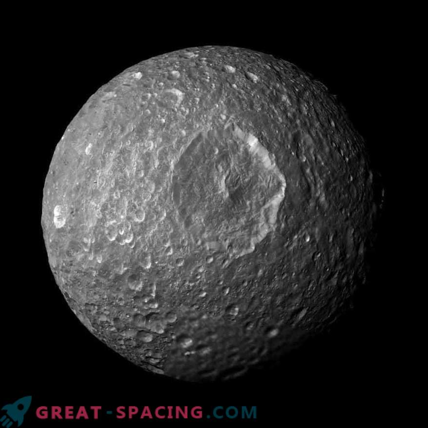 Saturnus 'Sterre des doods' heeft mogelijk een oceaan onder het oppervlak