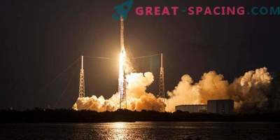SpaceX лансира ракета и вселенски летала